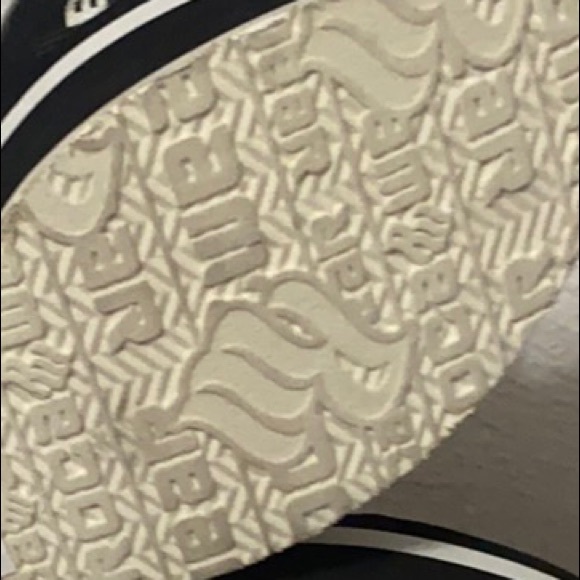 BUY NOW B4 price goes up! Roca Wear Glitz 5”heels+F*CK OFF💤😴mask+C&B blouse XL - Picture 9 of 17